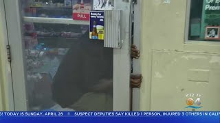 Gas Station Clerk Locks Beer Burglar Inside Store Calls Police [upl. by Lopez]