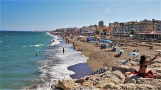 Playa la Carihuela de Torremolinos en Málaga [upl. by Eemia]