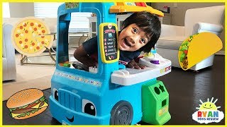 Pretend Play Food Toys Cooking Truck with Ryan ToysReview [upl. by Crescentia]