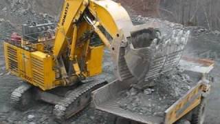 Komatsu PC4000 Loading Cat 785Bs [upl. by Caz82]