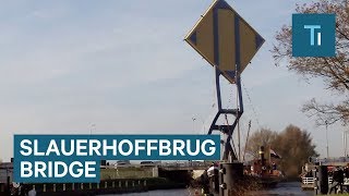 This quotFlying Drawbridgequot Lifts And Lowers In A Unique Way [upl. by Erik]