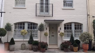 Quaint Hidden Mews Homes Kensington  London Architecture [upl. by Towill]