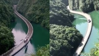 Amazing Vehicle passes floating bridge with rising waves on river [upl. by Nehemiah]