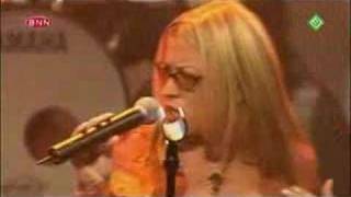 20000929  Anastacia  Im Outta Love Live TOTP [upl. by Kinnard423]