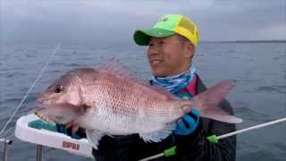 Gomoku Jigging For Snapper [upl. by Iasi136]