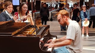 BOHEMIAN RHAPSODY Piano Performance at Rome Airport Passengers are shocked 😮 [upl. by Antoine]