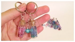 Como hacer llaveros con mini botellas\key holder with tiny bottles [upl. by Oad]