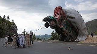 Worst Overloaded Trucks Fail Accident Compilation 2017 Collection [upl. by Aiotal417]