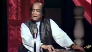 Muhabbat Karne Wale Kam Na Honge  Mehdi Hassan  Live [upl. by Leonid]