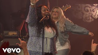 Tasha Cobbs Leonard  Overflow Live At Passion City Church [upl. by Tedie712]