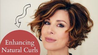 HOW TO STYLE LAYERED SHORT NATURAL CURLY HAIR  Dominique Sachse [upl. by Halie]