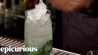 How to Make a Mojito Cocktail [upl. by Suiravat]